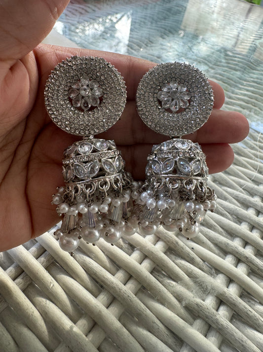 Jhumke