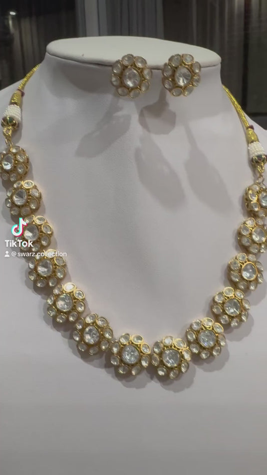 Tayani necklace with studs
