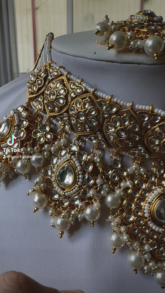 Kundan set